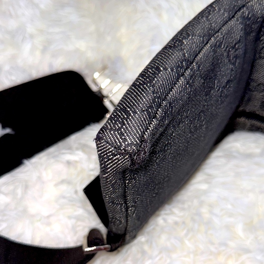 GUCCI Black and Charcoal Gray Monogram Belt Bag - Picture 10 of 12